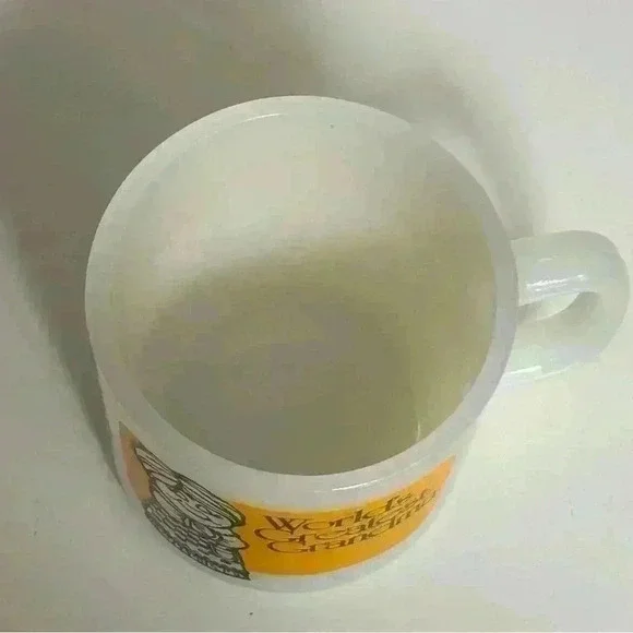 Set of 2 vintage Glasbake milk glass coffee mugs for grandma and grandpa - Picture 5 of 12